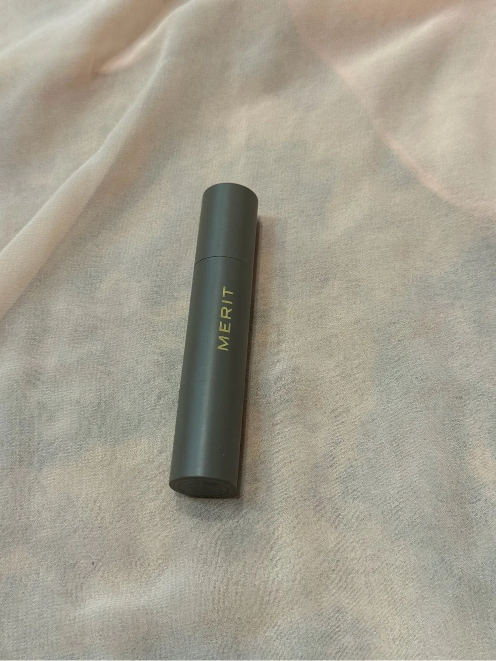MERIT The Minimalist Perfecting Complexion Foundation and Concealer Stick-Camel